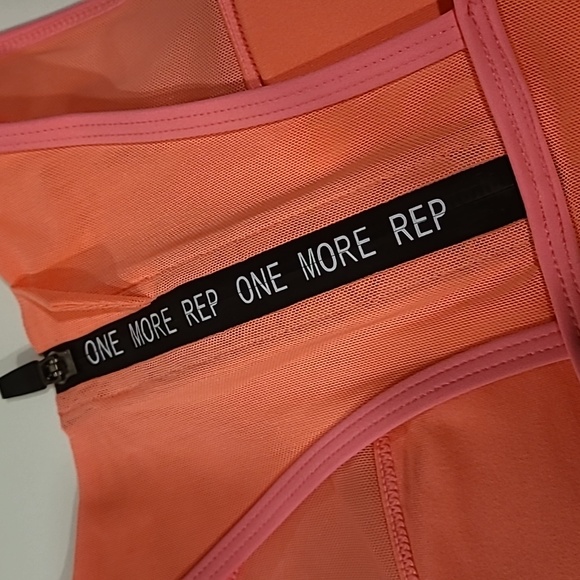 ZYIA Sports Bra - Picture 4 of 5